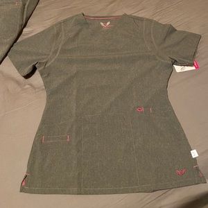 Heather Grey Smitten Scrub Top (Medium)